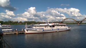 О БУДУЩЕМ ТЕПЛОХОДА "БУРЛАК"